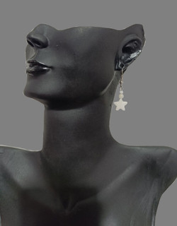 گوشواره صدف برش خورده طرح ستاره